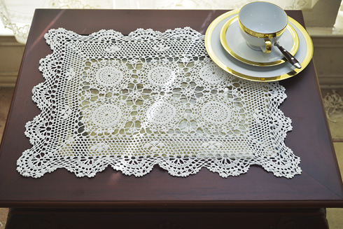 White Crochet Placemats. Traditional Size 14x20". 2 pieces
